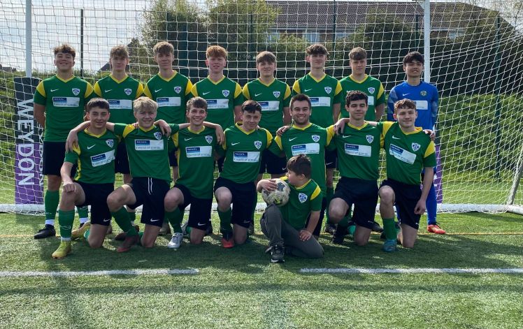 This image has an empty alt attribute; its file name is xqsm1544.jpg